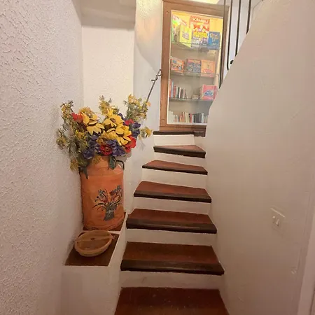 De Charme à Les Mimosas Village Médiéval !